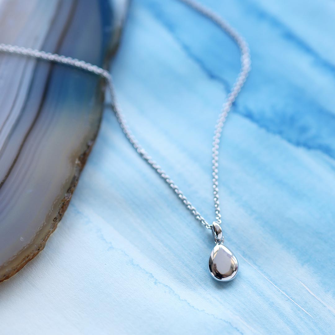 Kit Heath Silver Coast Pebbles Droplet Necklace