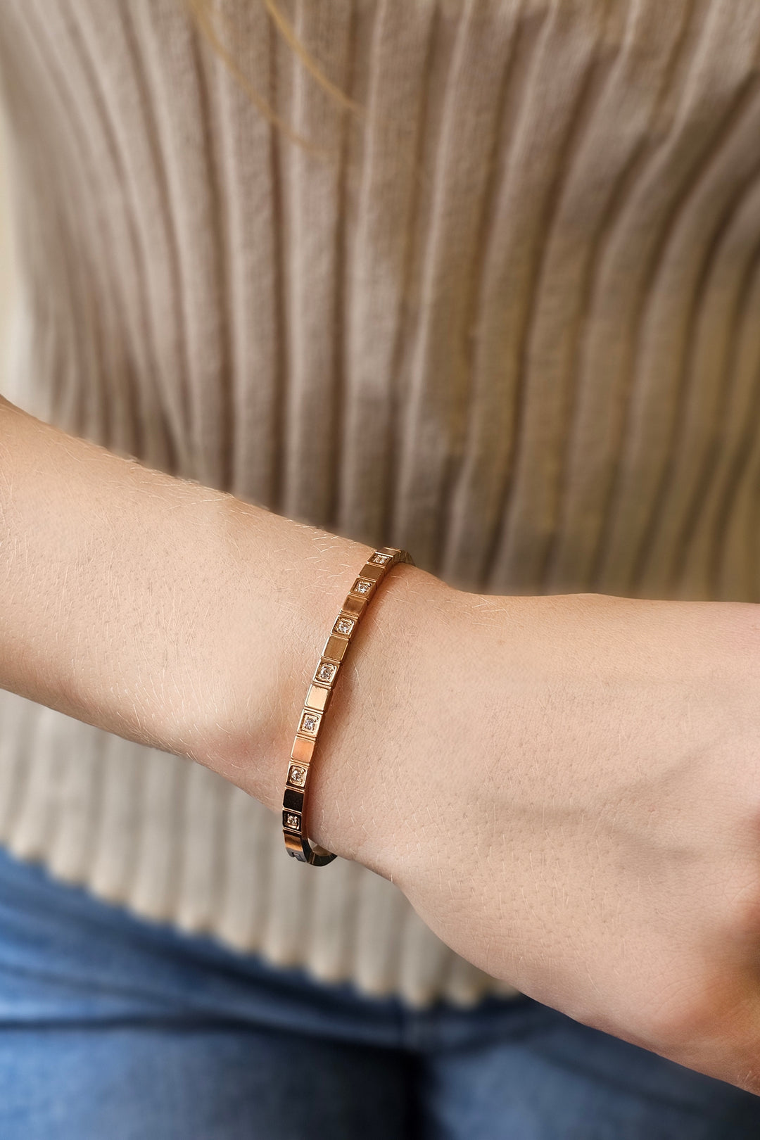 Mococo Essentials Rose Gold Sparkle Bangle