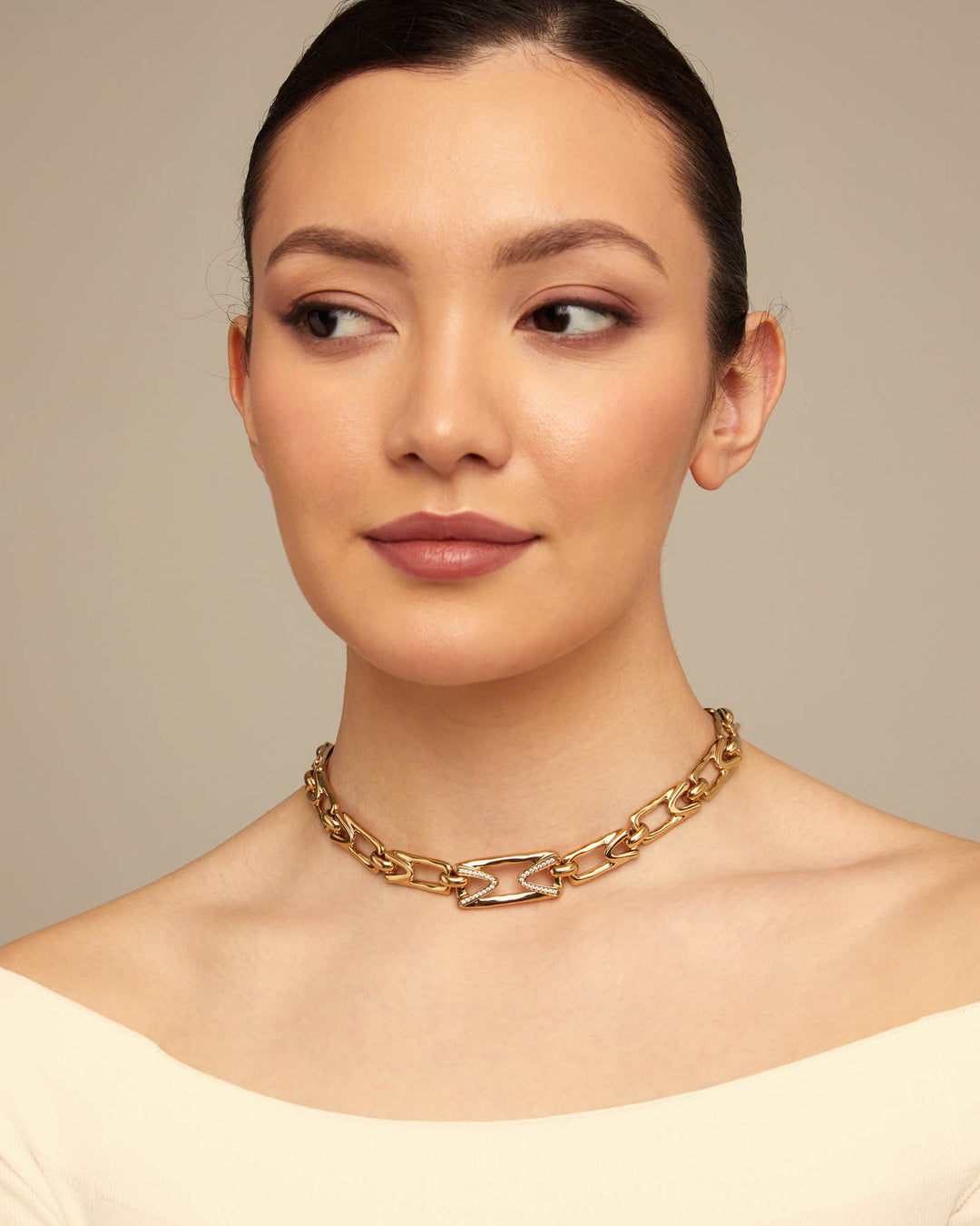 UNOde50 Gold Impressive Topaz Brave Necklace