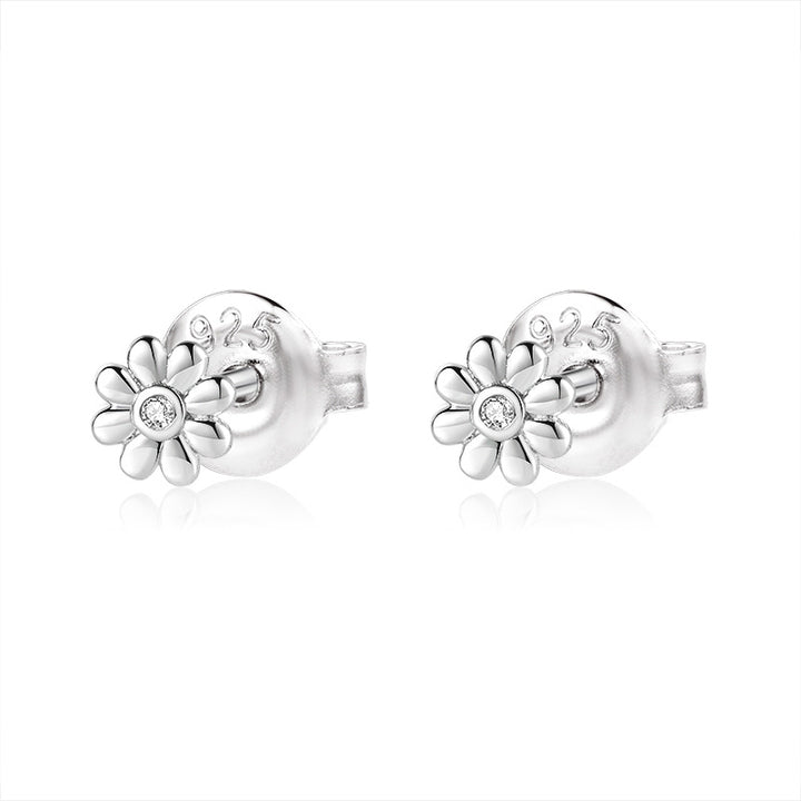 ol&co Silver Dainty Flower Stud Earrings