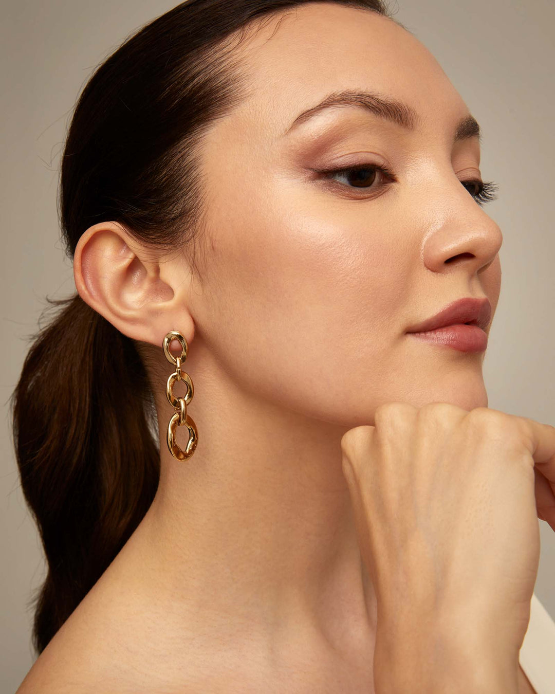 UNOde50 Gold Yolo Joyful Earrings