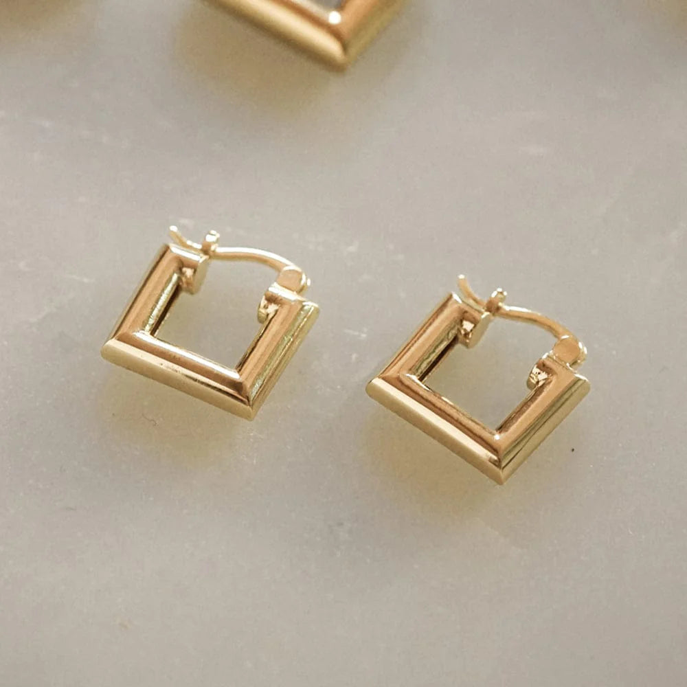 Daisy London Gold Polly Mini Chubby Square Hoops